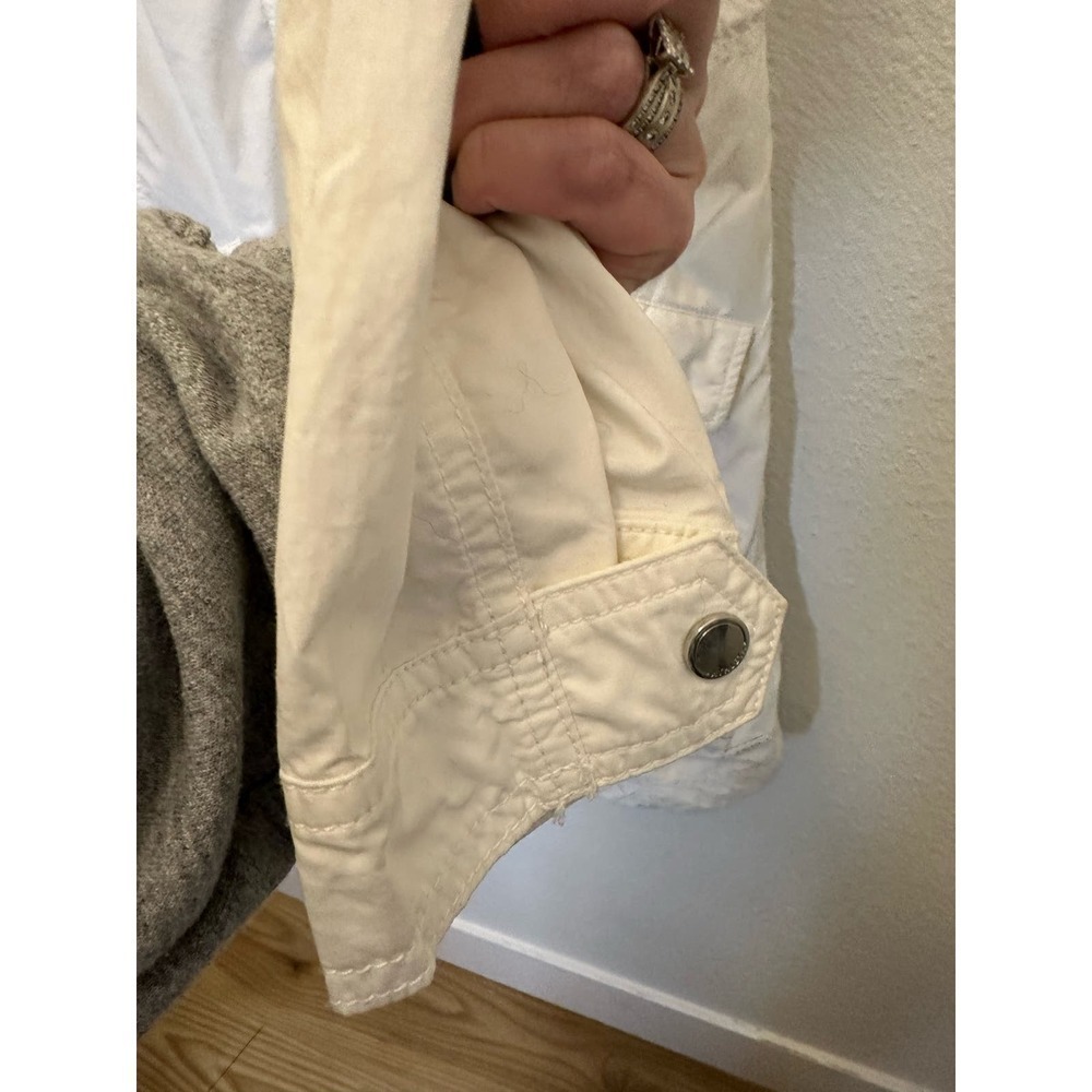 Athleta Coat, White, drawstring around middle, perfect for spring - Picture 7 of 10